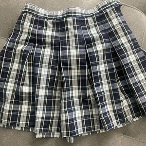 Marymount Dennis uniform skirt